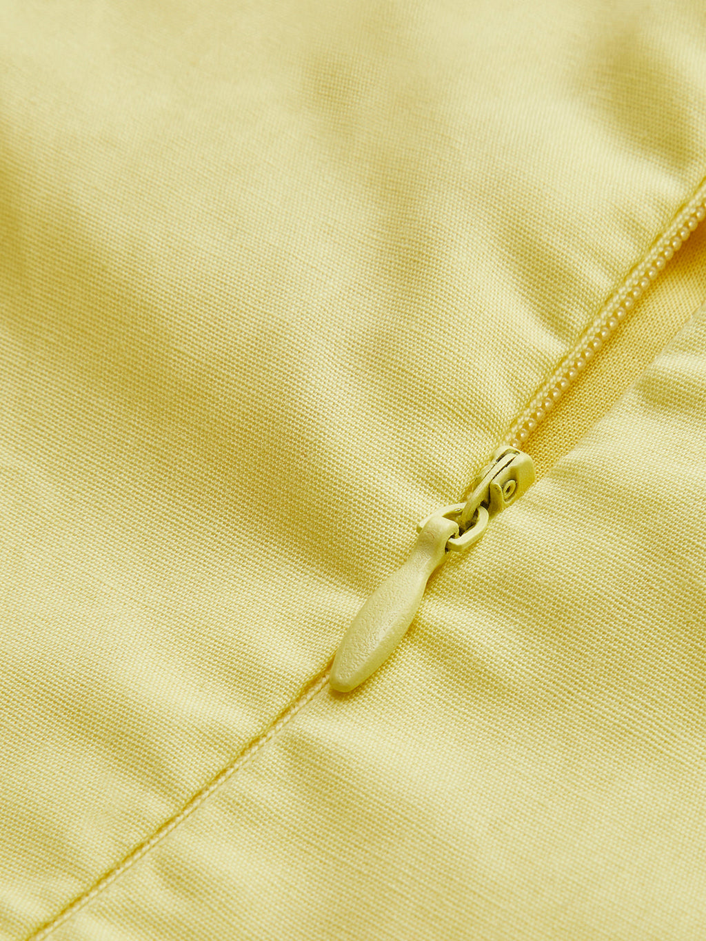 Abito A-Line con Scollo Volant