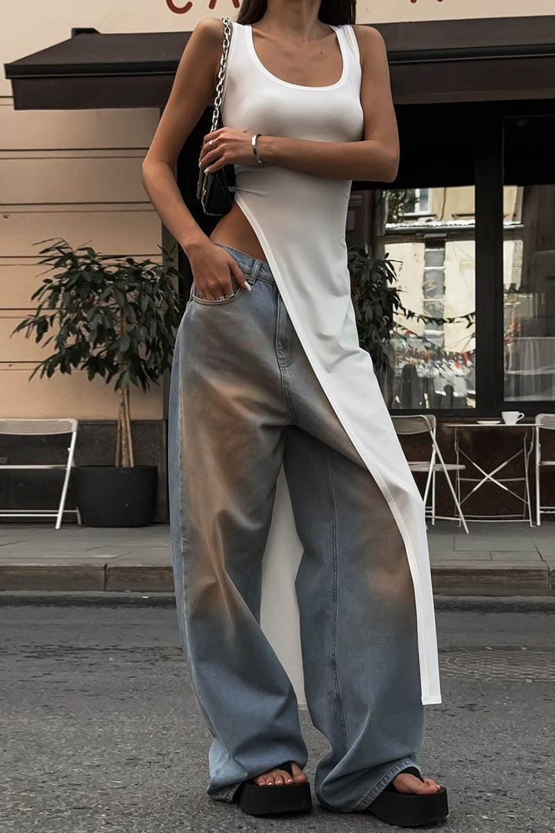 Abito/Top Minimalista con Spacco Audace