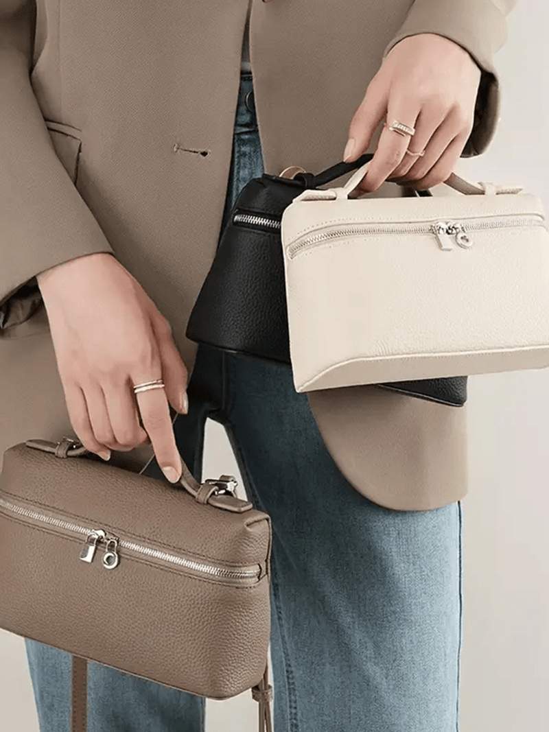 Borsa strutturata con dettagli minimali