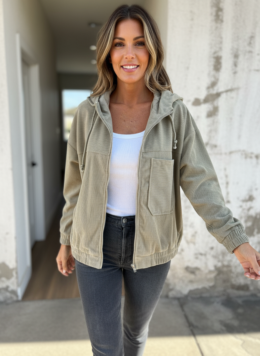 Giacca Liana con Cappuccio in Corduroy Chic