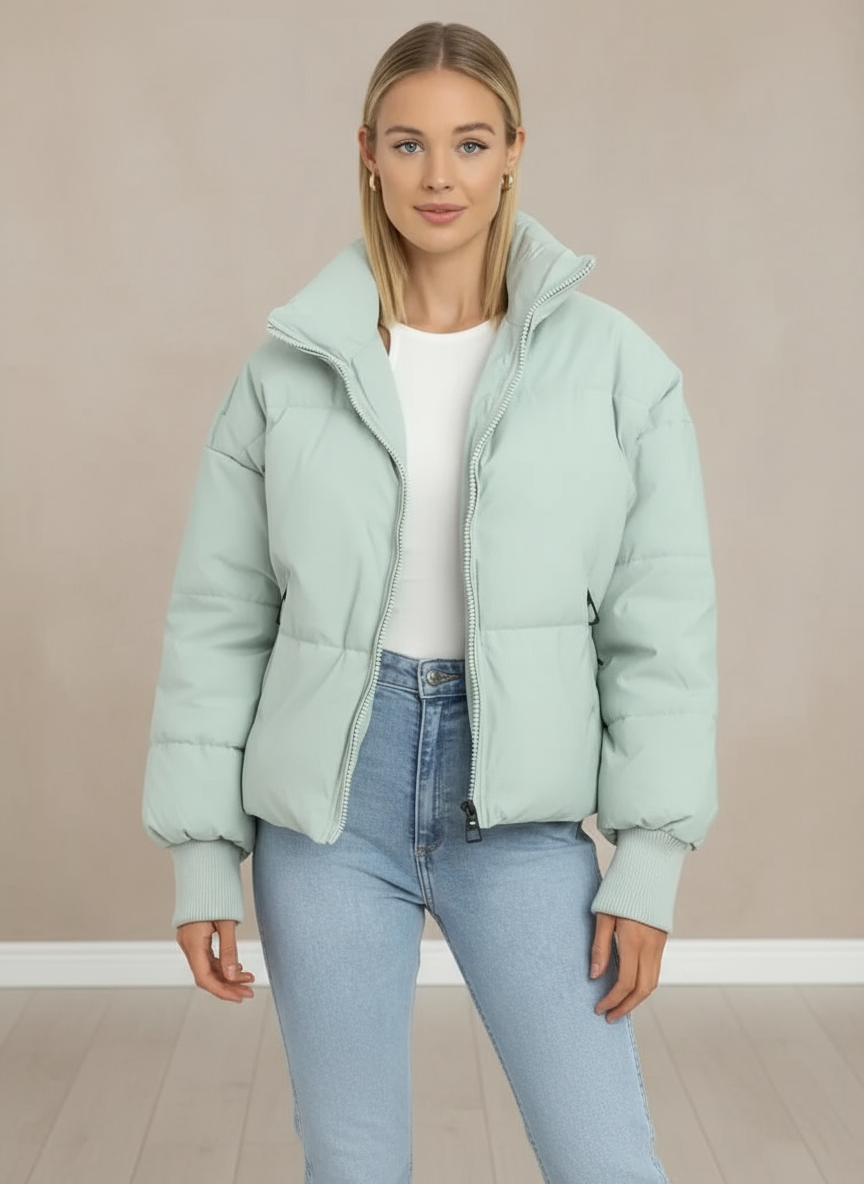 Piumino Leggero Sofia – Stile Moderno e Chic