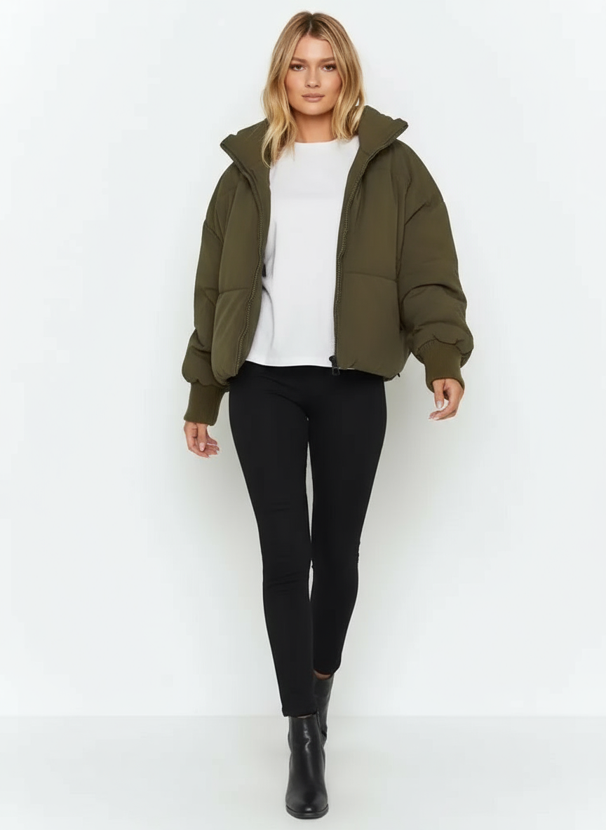 Piumino Leggero Sofia – Stile Moderno e Chic