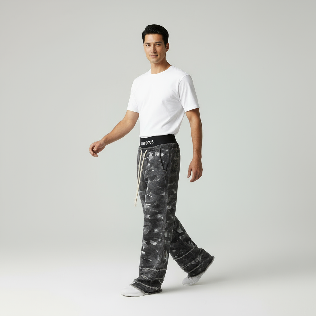 Dwane Pantaloni Cargo Camouflage a Gamba Larga Chic