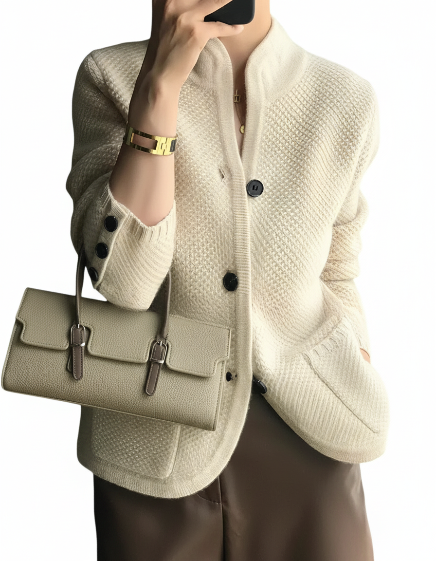 Cardigan Elegante con Bottoni | Dorio Moda