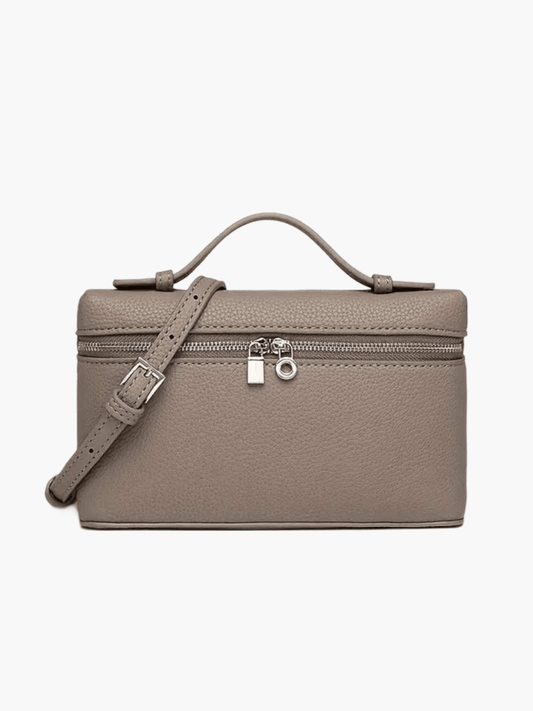 Borsa strutturata con dettagli minimali