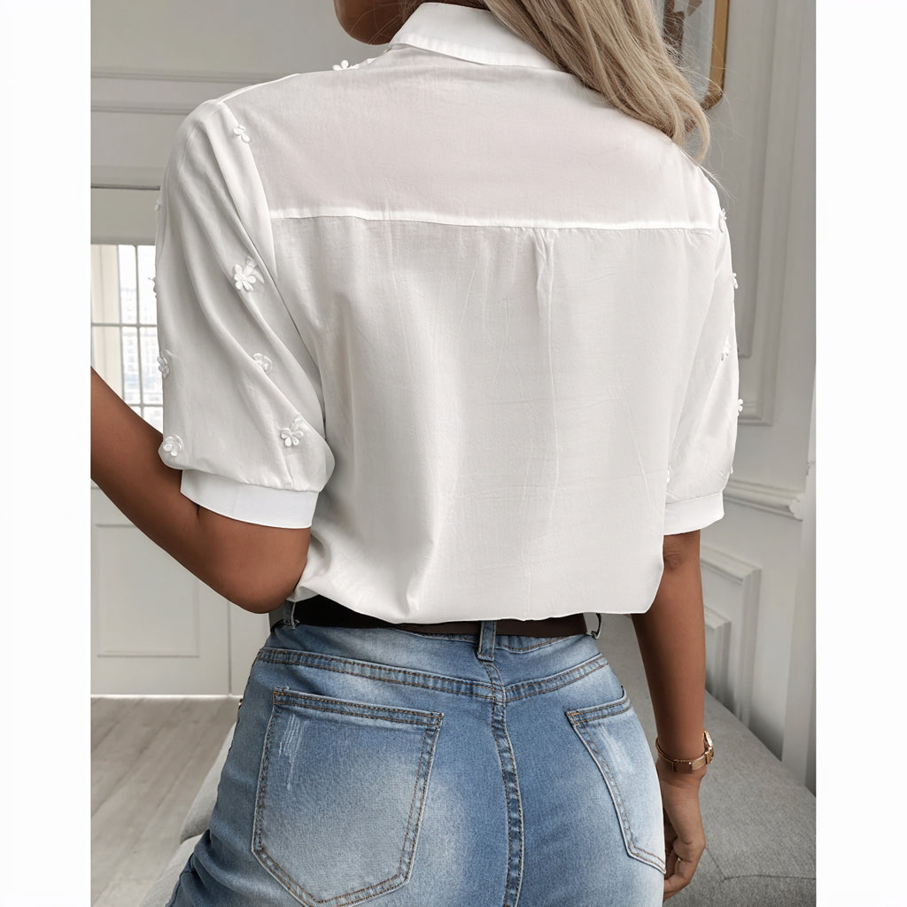 Blusa Ricamata con Zip e Dettagli in Pizzo