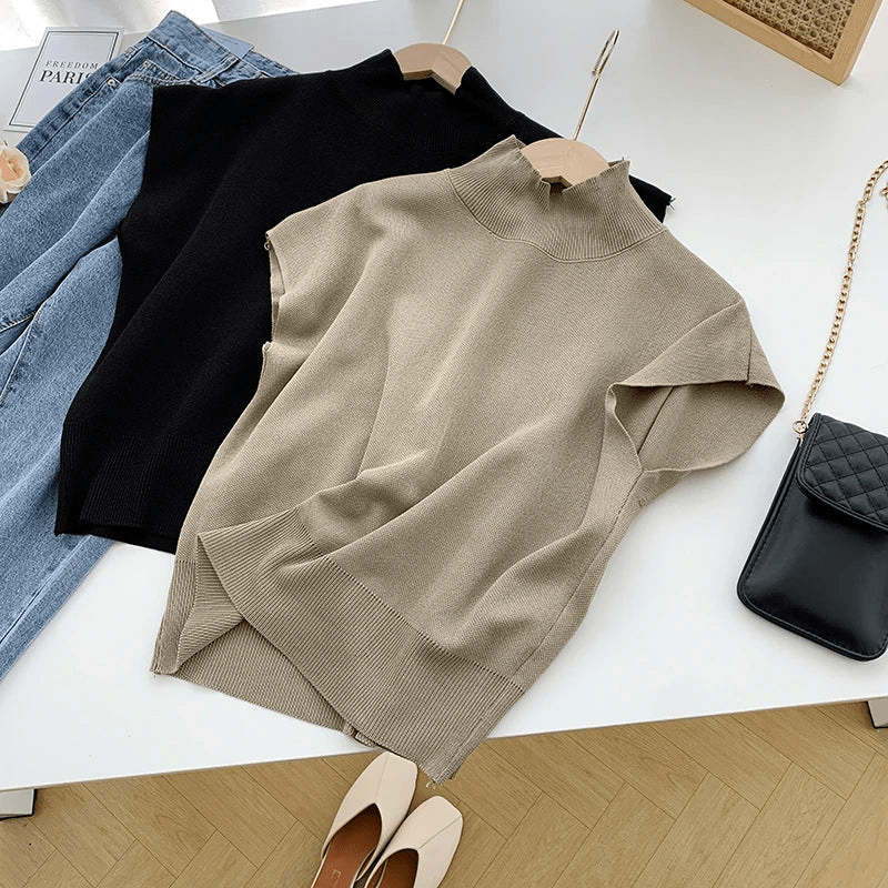 Top Moderno con Collo Alto e Maniche Corte