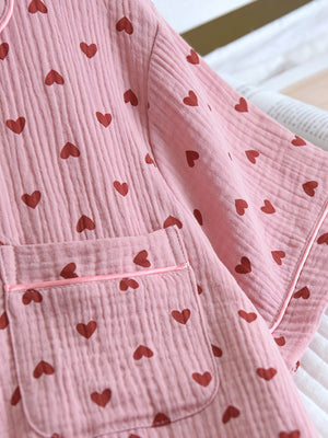 Pigiama a Righe e Cuori