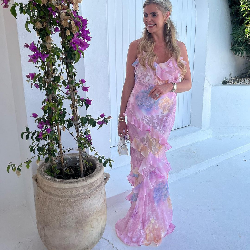 Abito Estivo Fluido – Dettagli Rouches e Spalline Sottili