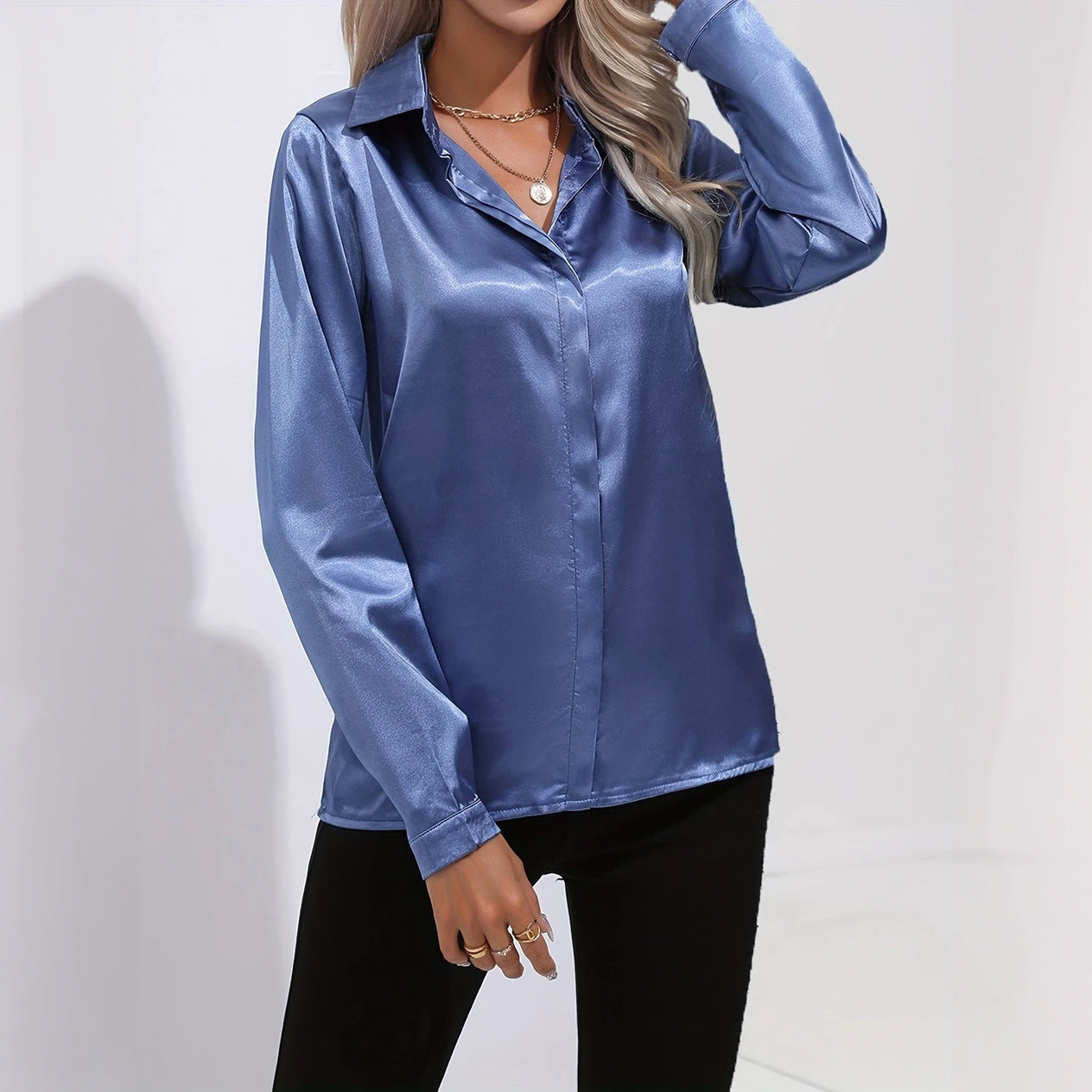 Blusa Chic con Abbottonatura