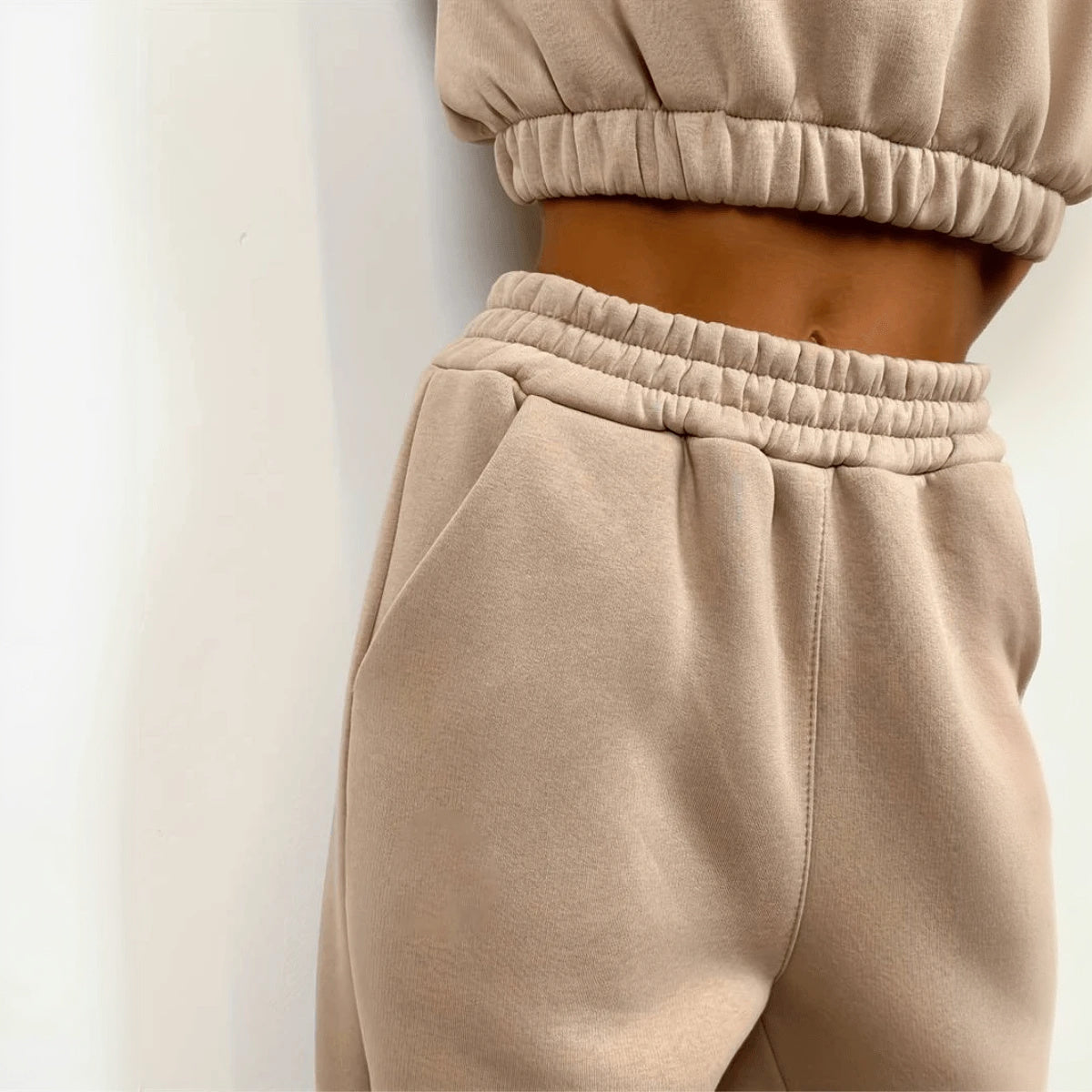 Completo Activewear Elegante e Versatile