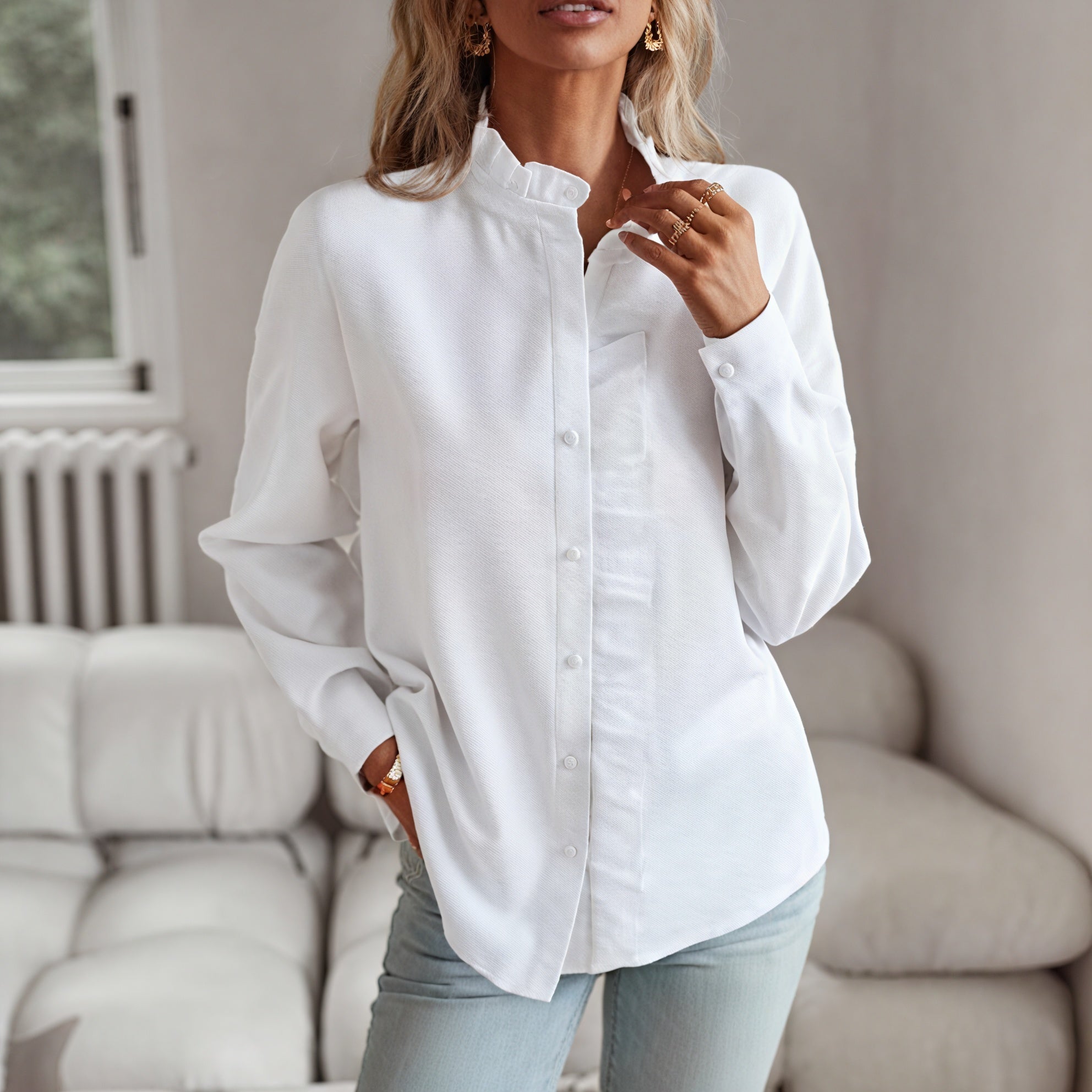 Blusa Chic a Righe con Volant
