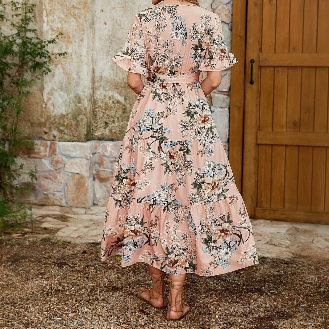 Abito Floreale Elegante e Versatile