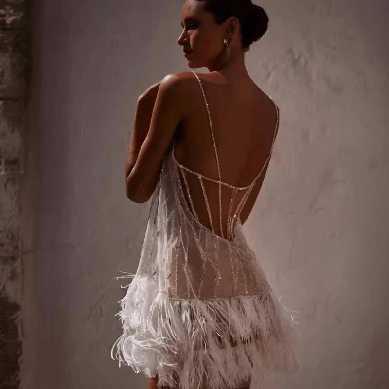 Abito Elegante con Dettagli Unici