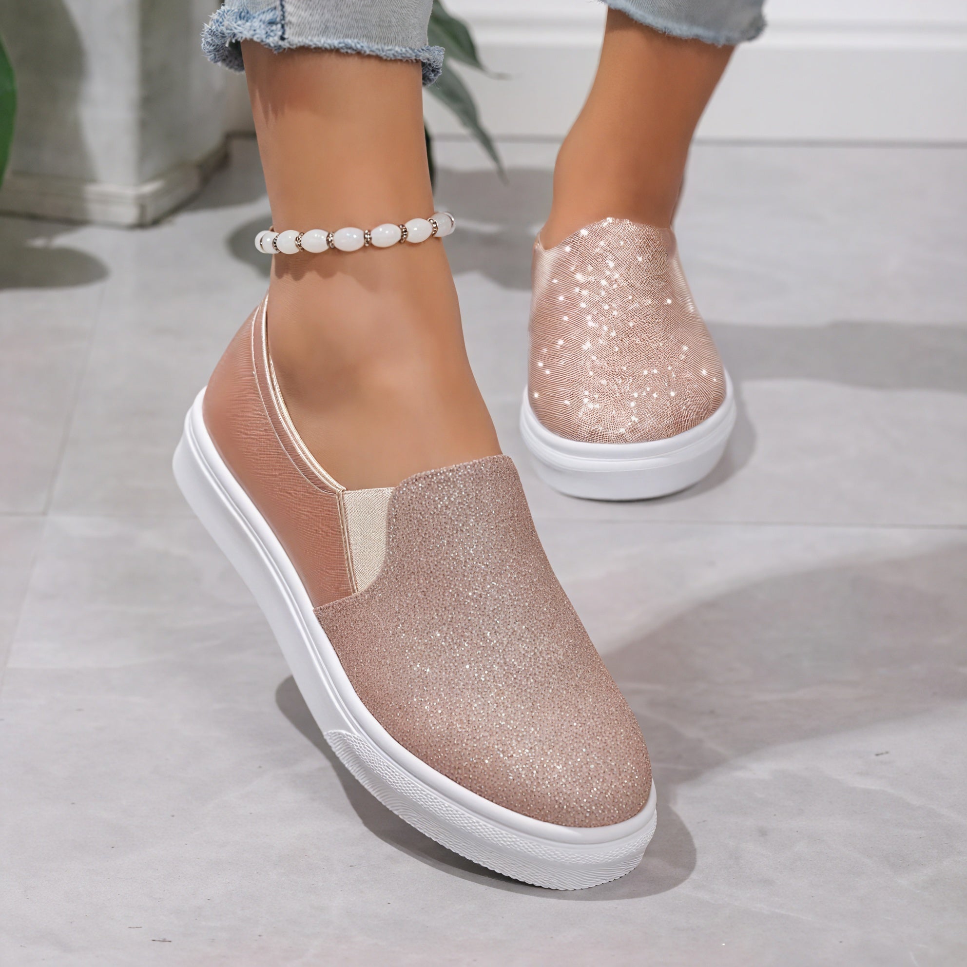 Scarpe Slip-On Eleganti e Versatili