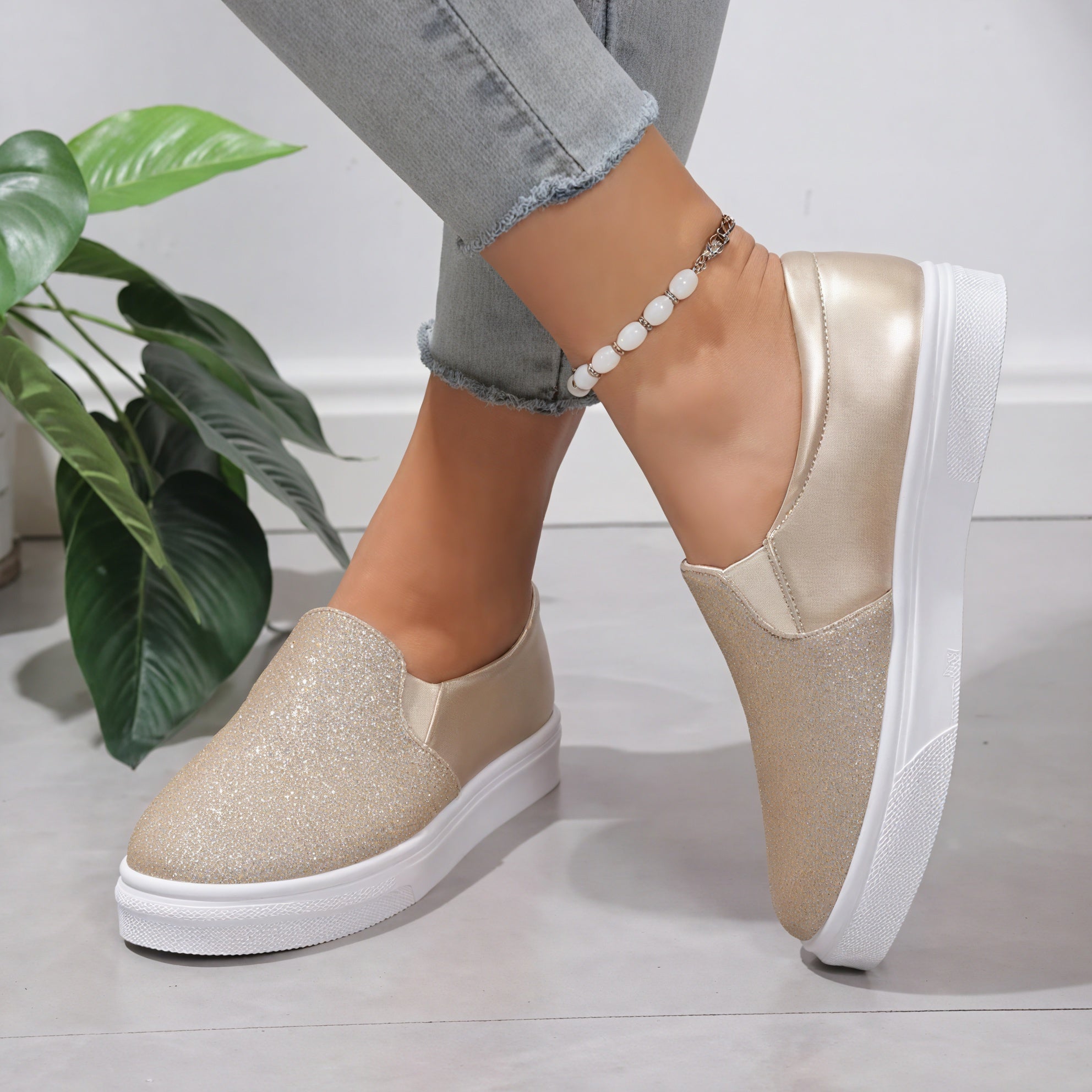 Scarpe Slip-On Eleganti e Versatili
