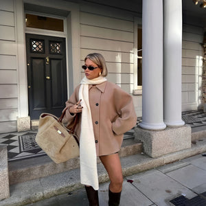 Giacca Oversized Elegante e Versatile
