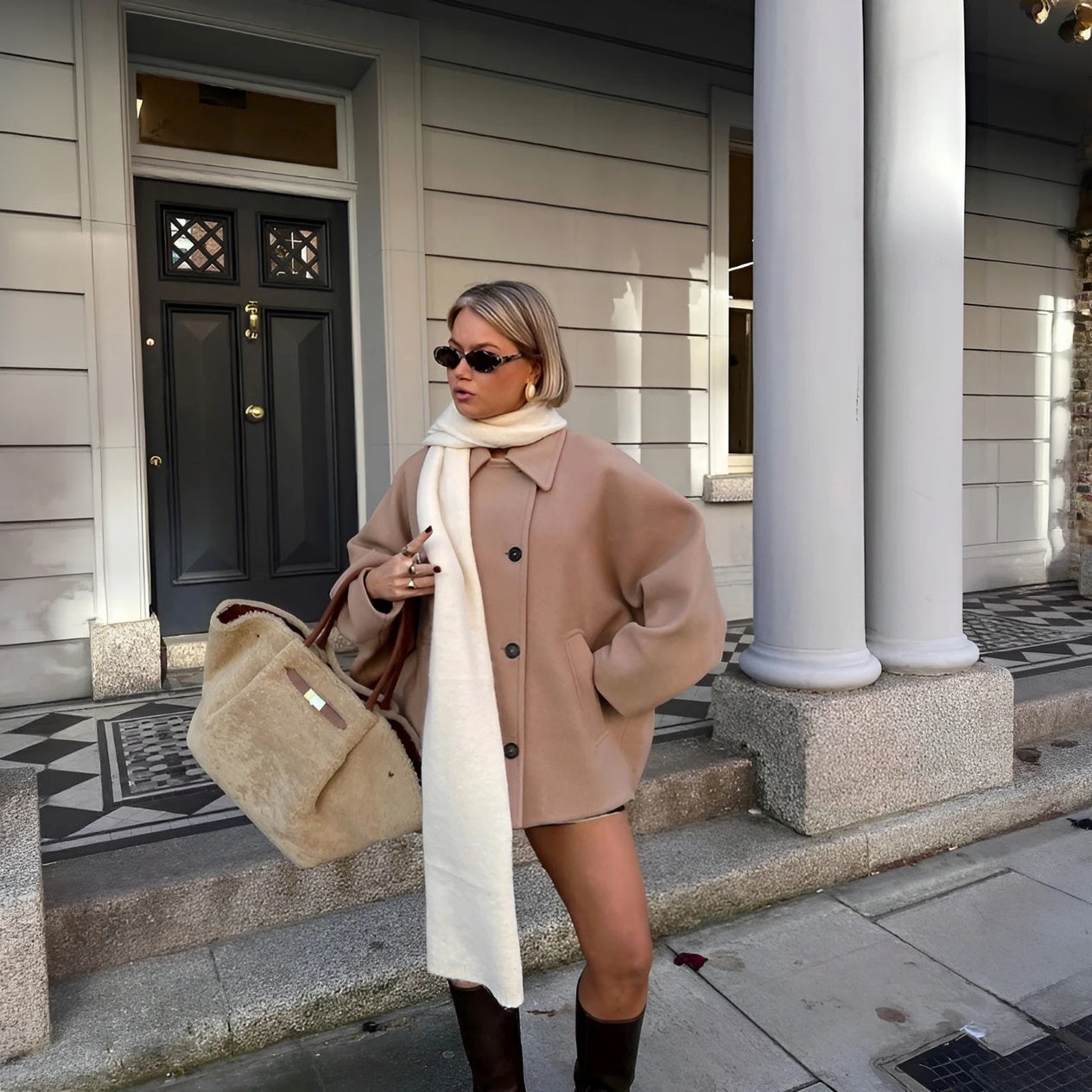 Giacca Oversized Elegante e Versatile