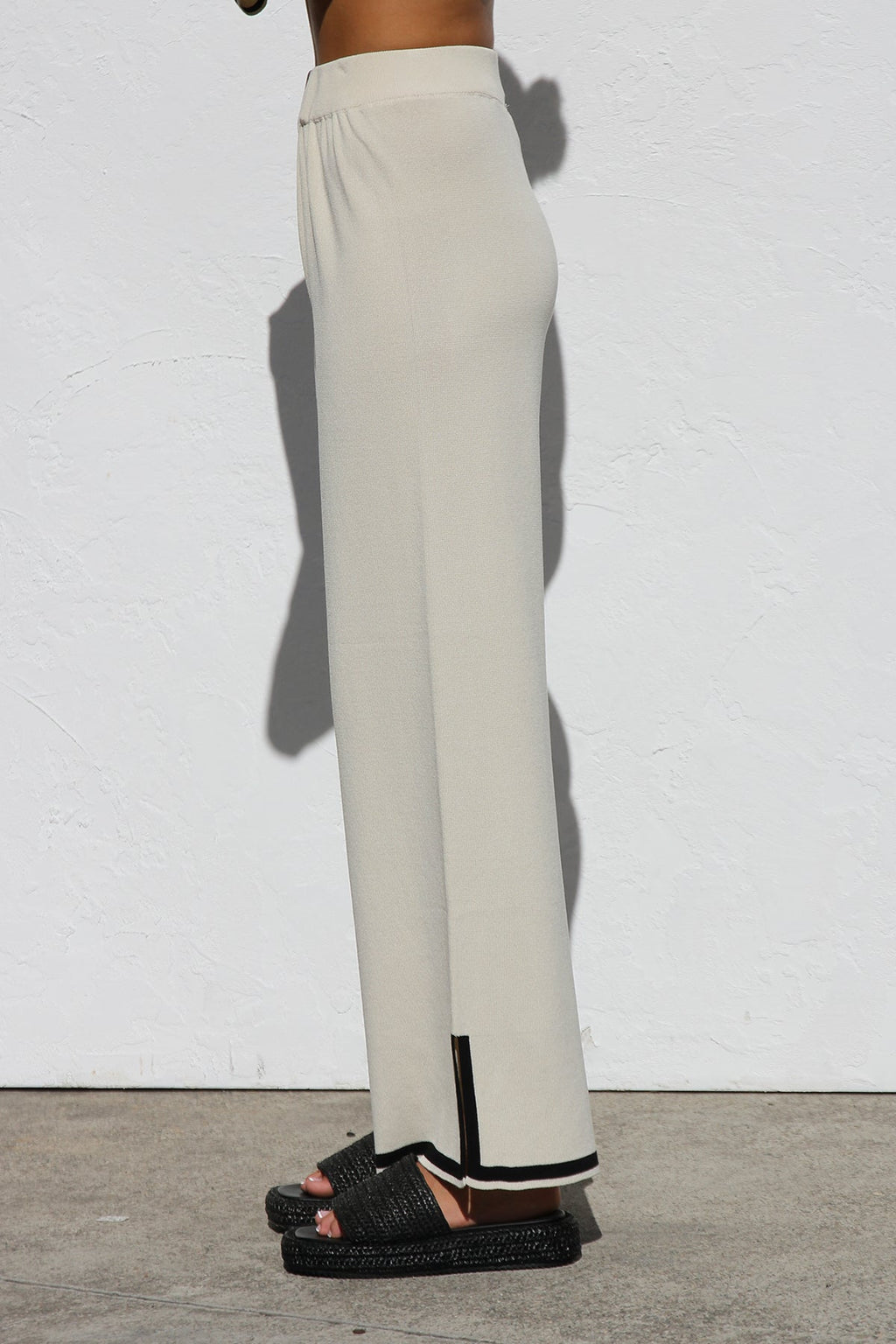 Completo Knitwear Moderno e Raffinato