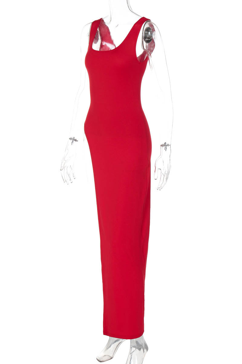 Abito/Top Minimalista con Spacco Audace