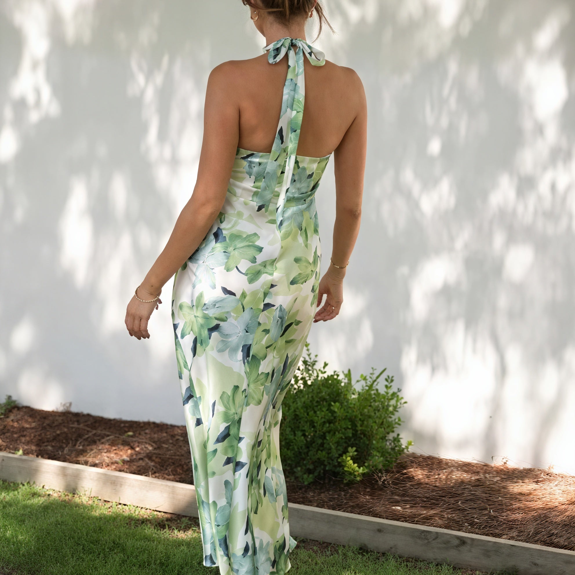 Abito Lungo Floreale con Scollo Halter