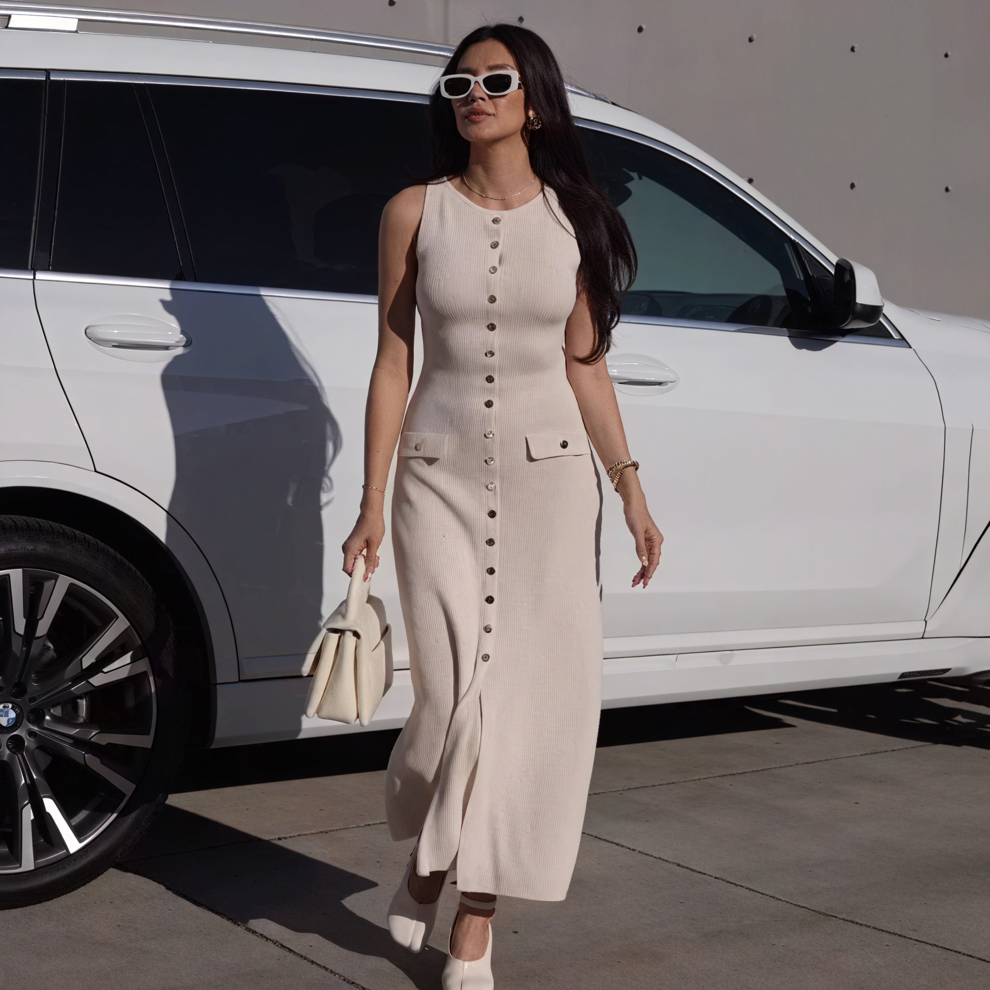 Abito Midi Scollo Rotondo con Bottoni