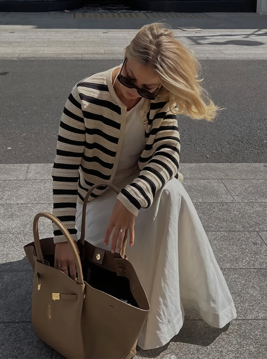 Giacca a righe con bottoni dorati