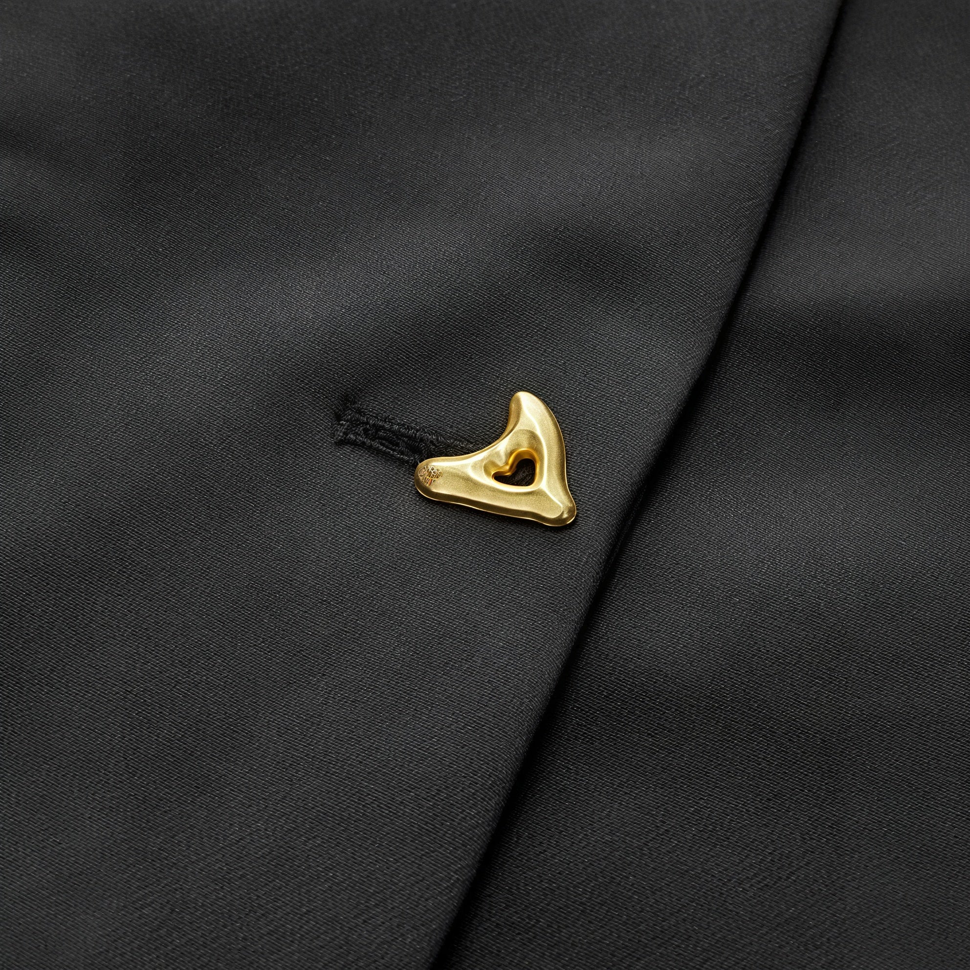 Top Elegante con Dettaglio Nodo e Maniche Strutturate