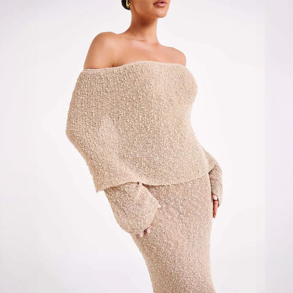 Abito Scintillante con Spalle Scoperte