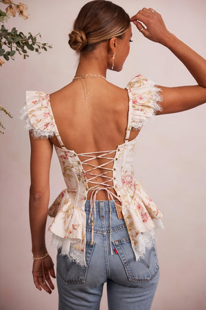 Top Floreale Romantico con Dettagli in Pizzo