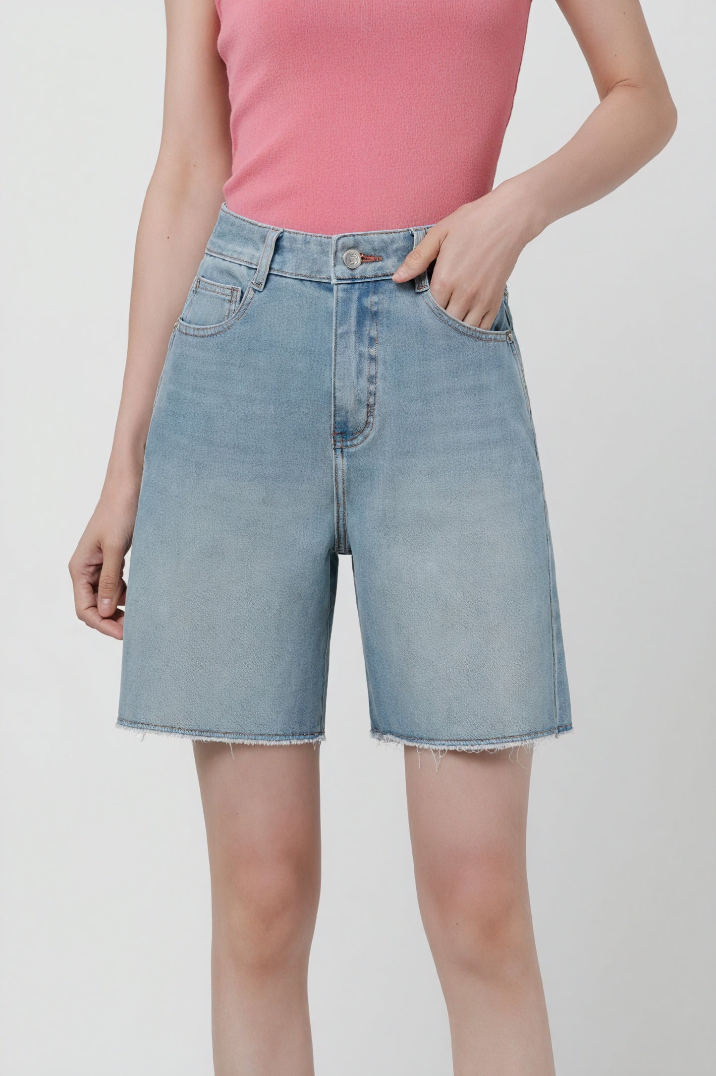 Shorts Denim Vita Media Taglio Vivo