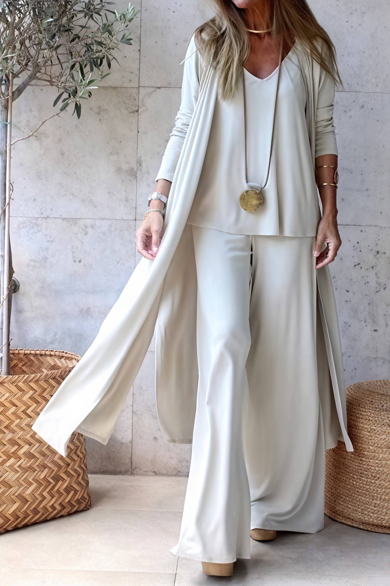 Completo Pantaloni Ampi e Cardigan Lungo