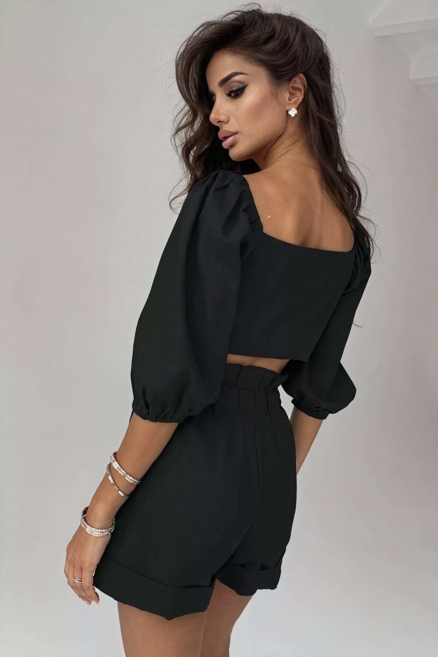 Completo Top Corto & Shorts Vita Alta