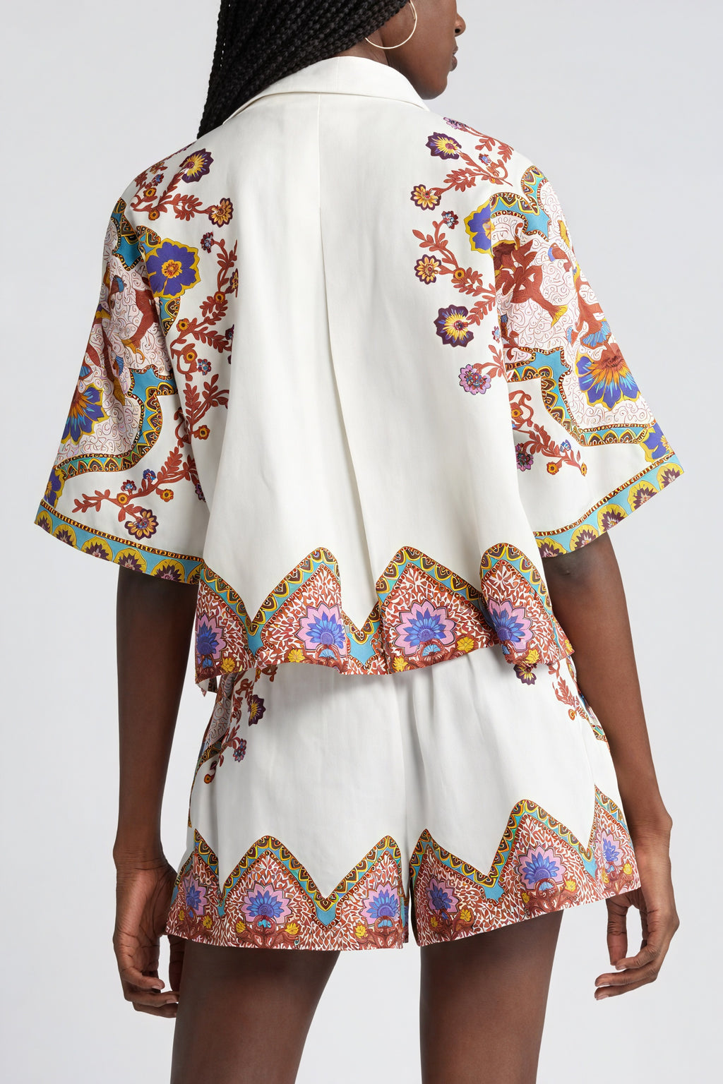 Camicia Estiva Floreale - Stile Bohémien Raffinato