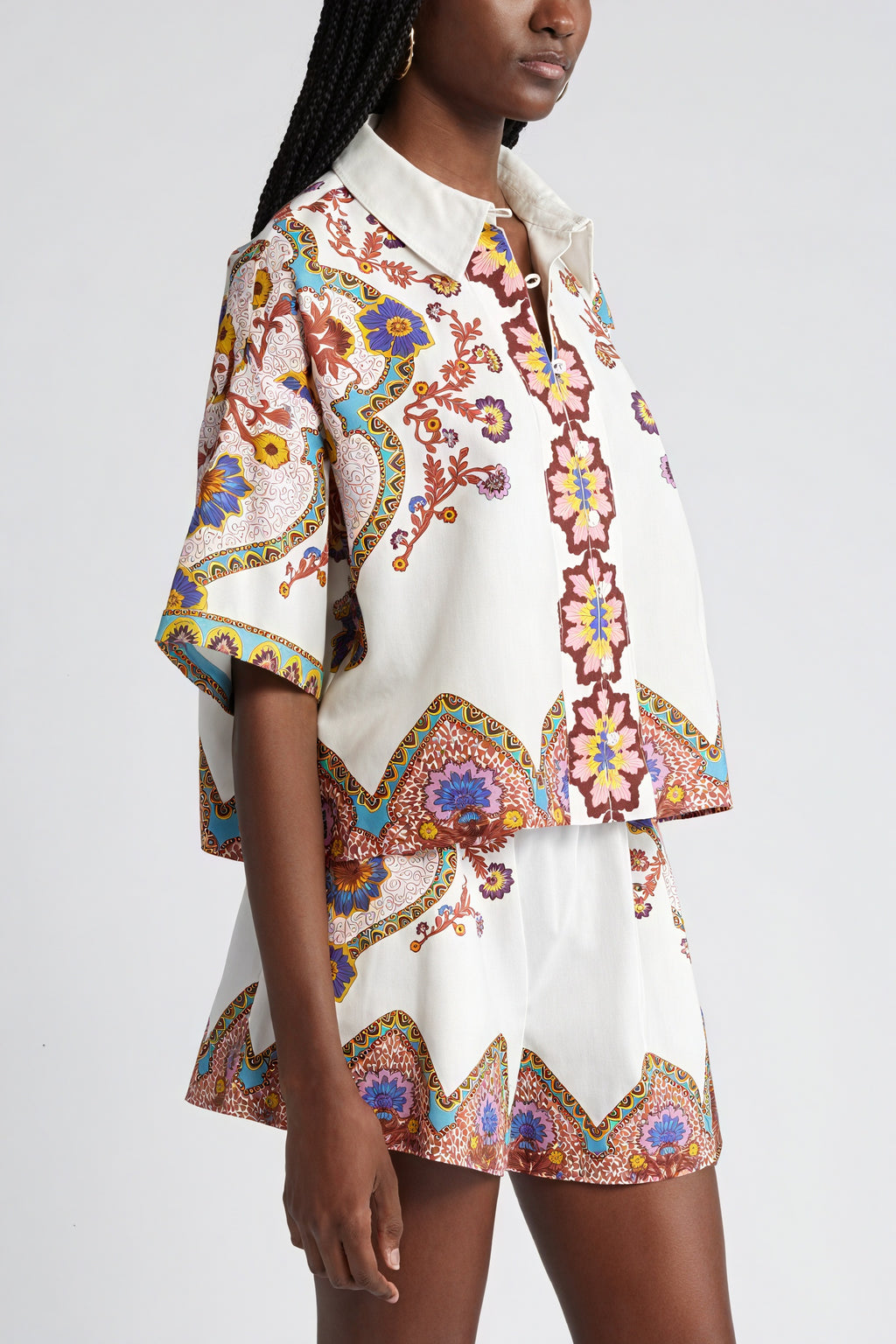 Camicia Estiva Floreale - Stile Bohémien Raffinato