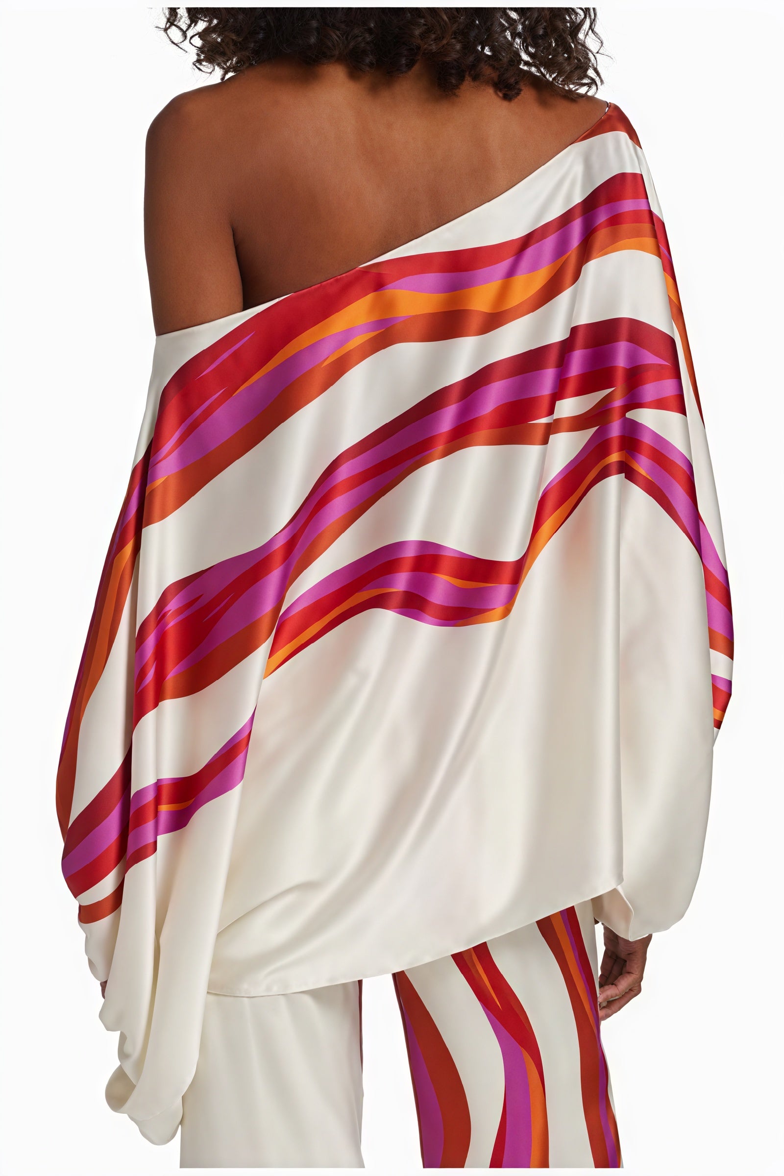 Top Asimmetrico con Manica Voluminosa