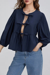 Blusa Elegante con Fiocco e Orlo Peplum – Maniche Tre Quarti