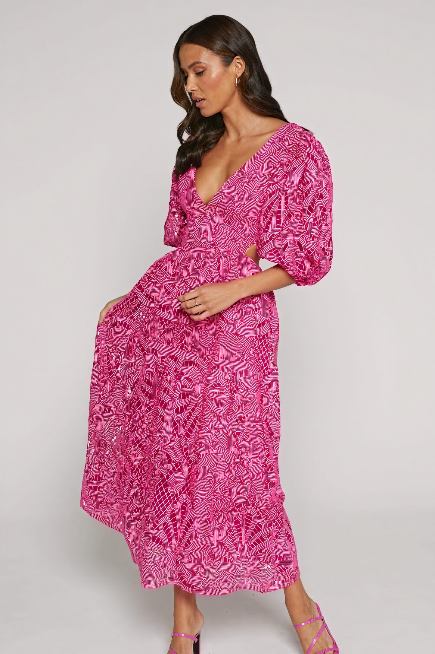 Abito Midi con Dettagli Laser Cut