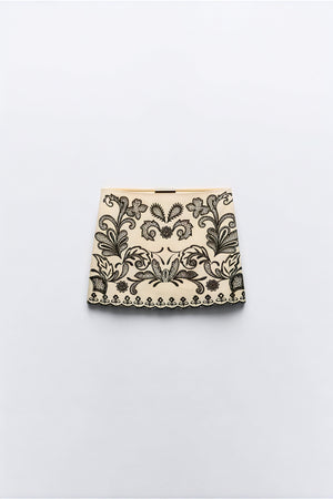 Top Halter Ricamato e Gonna, Stile Bohemien