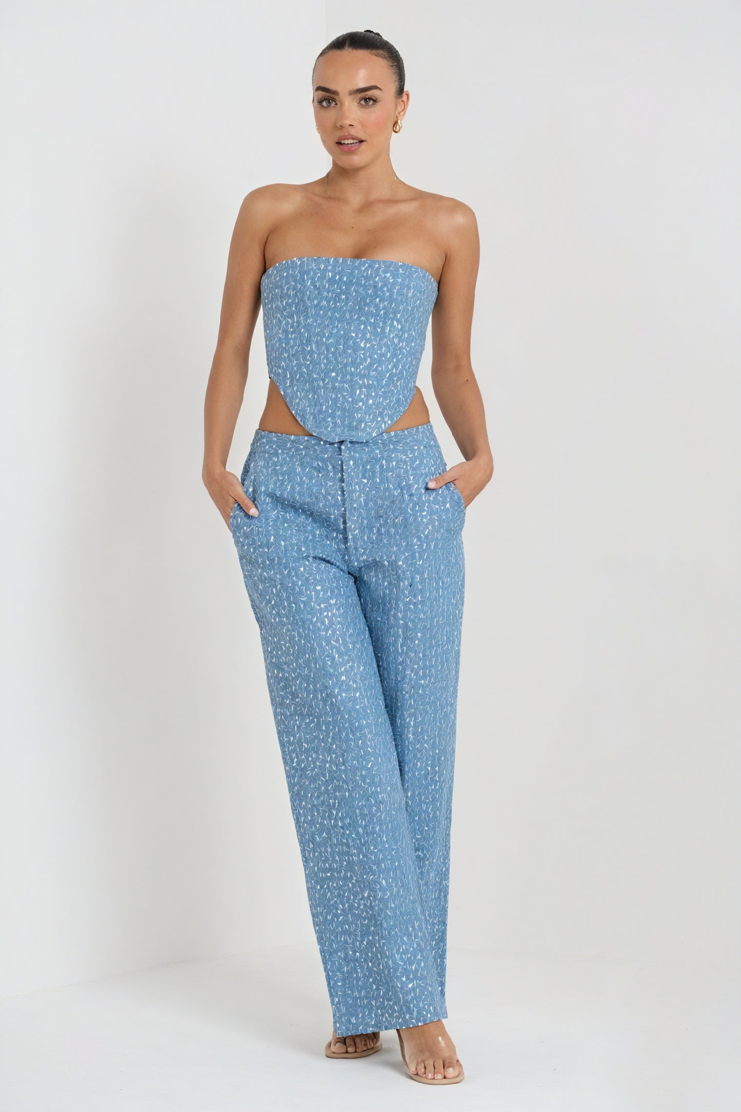 Completo Elegante con Paillettes
