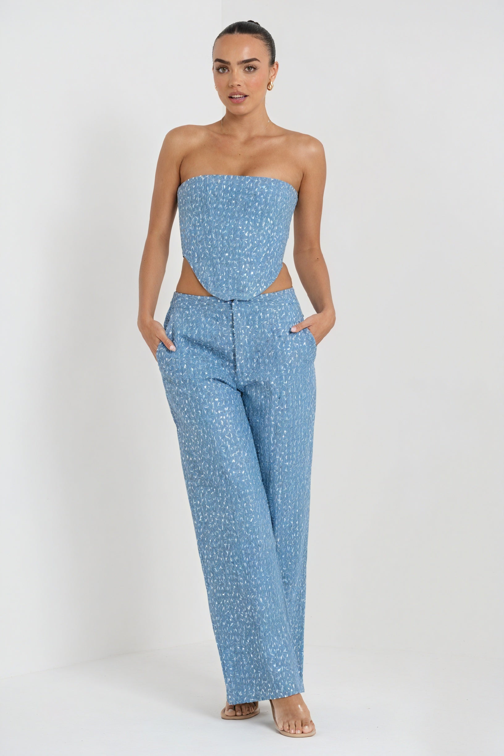 Completo Elegante con Paillettes