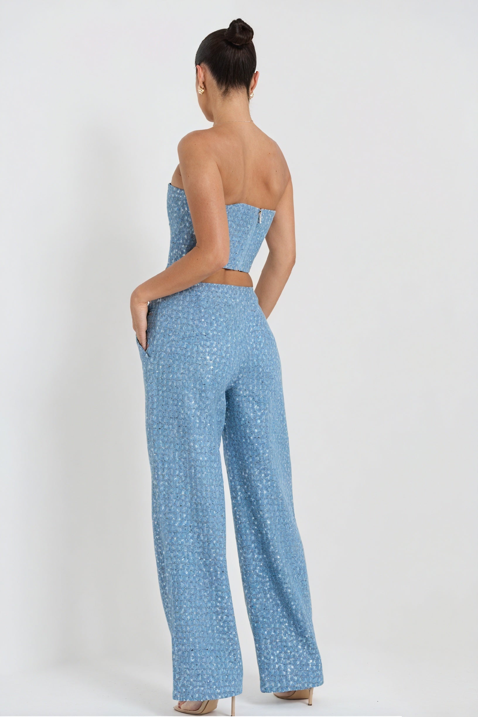 Completo Elegante con Paillettes