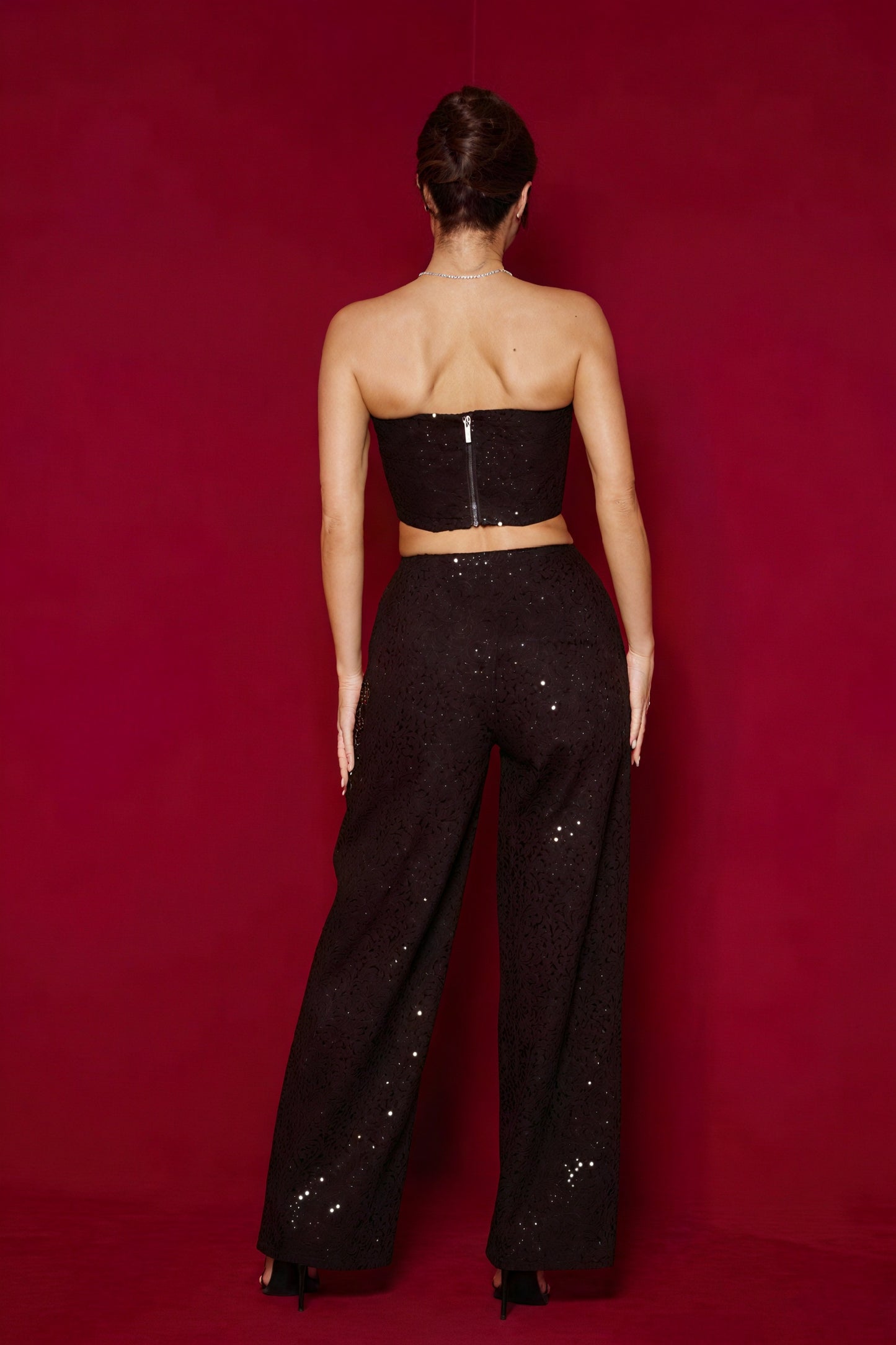Completo Elegante con Paillettes