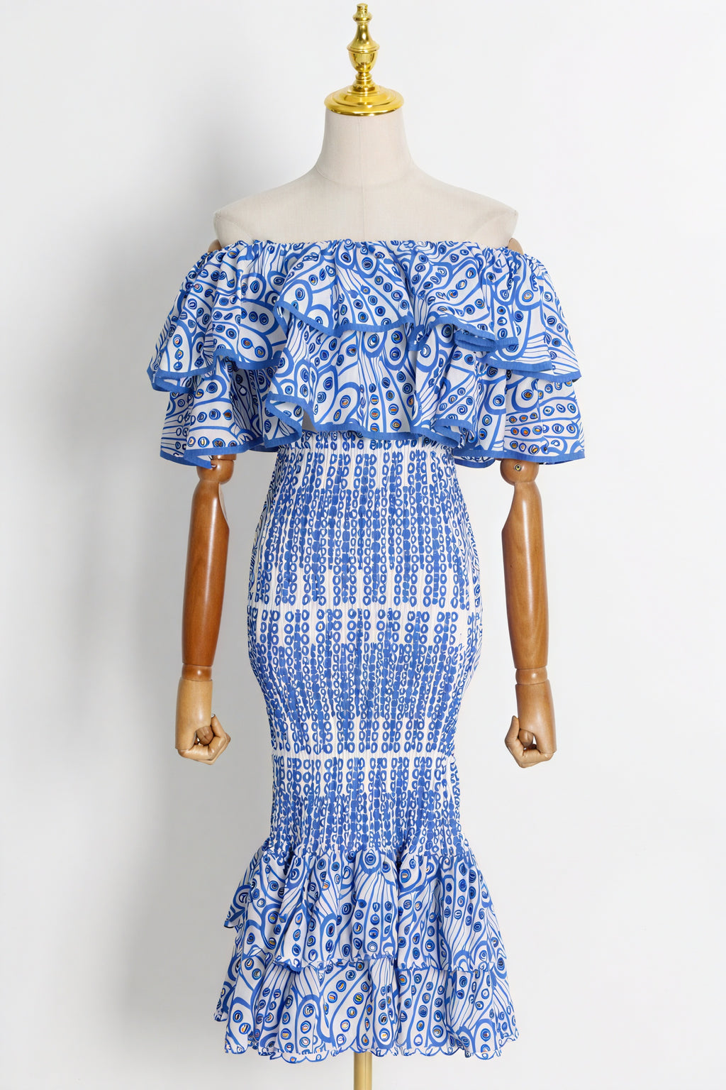 Eleganza Estiva: Top & Gonna con Volant