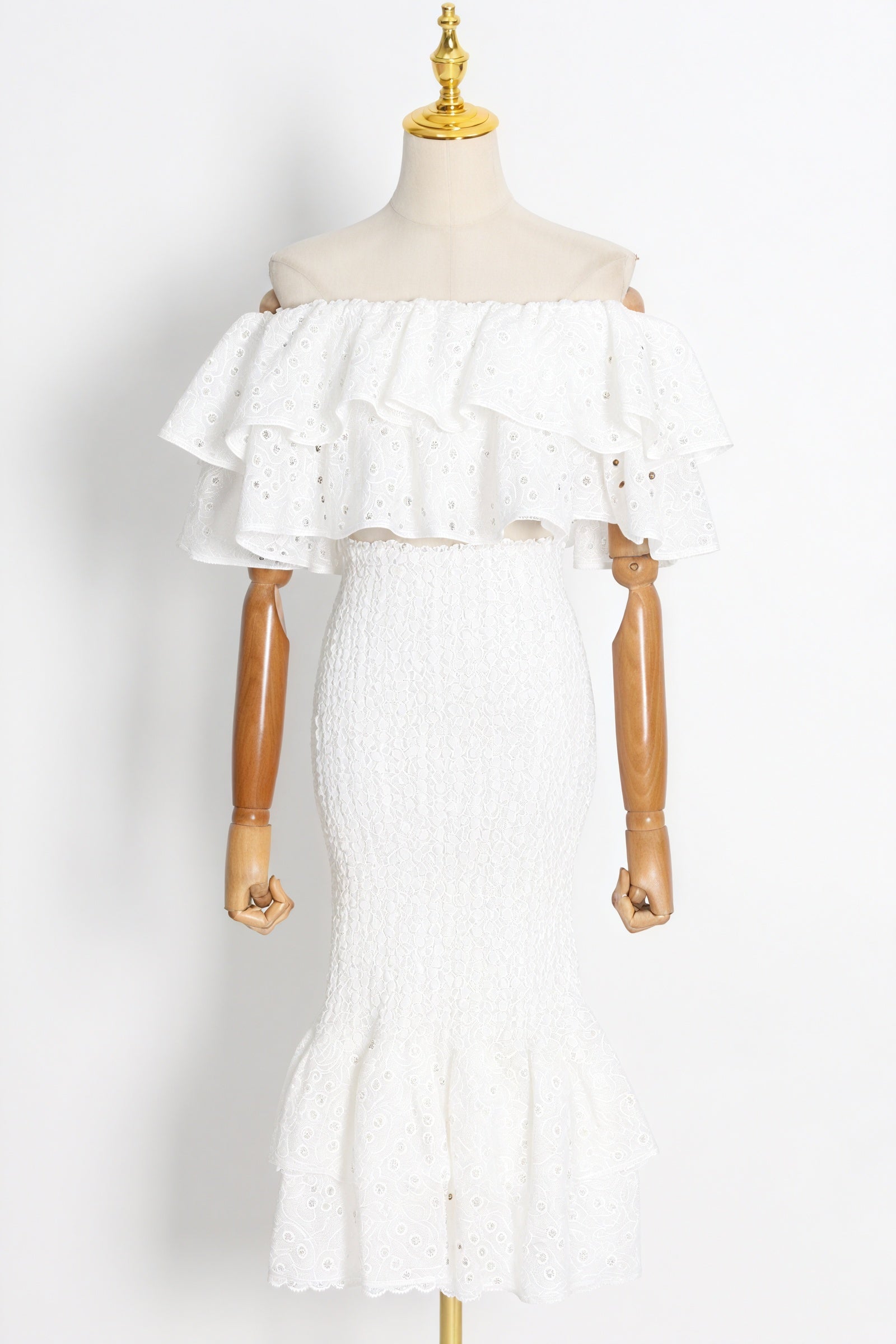 Eleganza Estiva: Top & Gonna con Volant