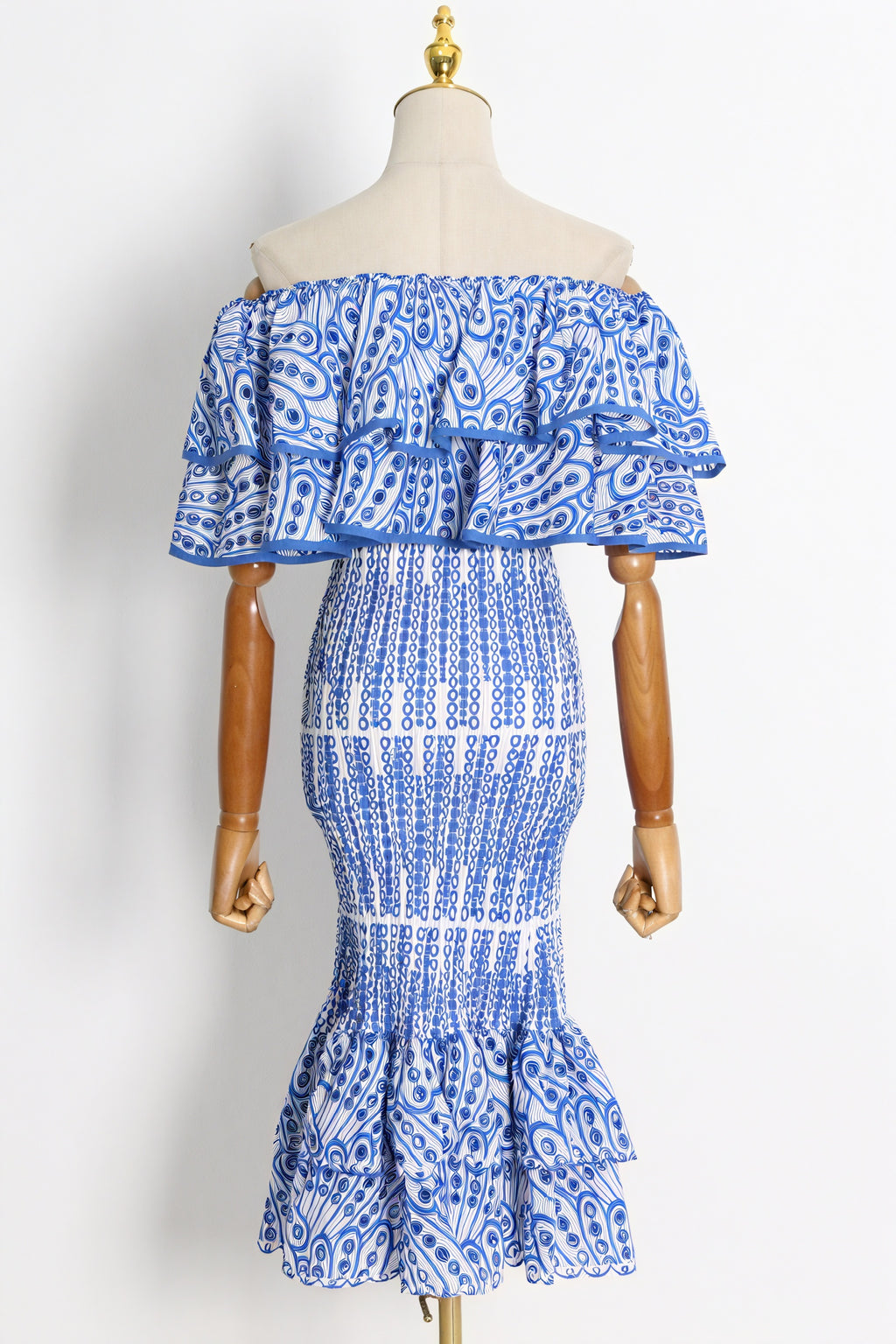 Eleganza Estiva: Top & Gonna con Volant