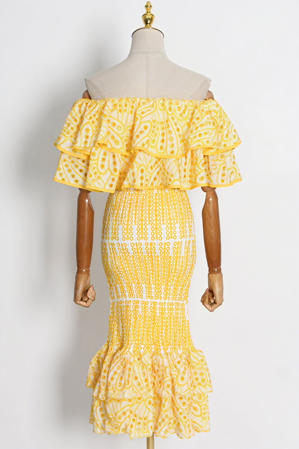 Eleganza Estiva: Top & Gonna con Volant