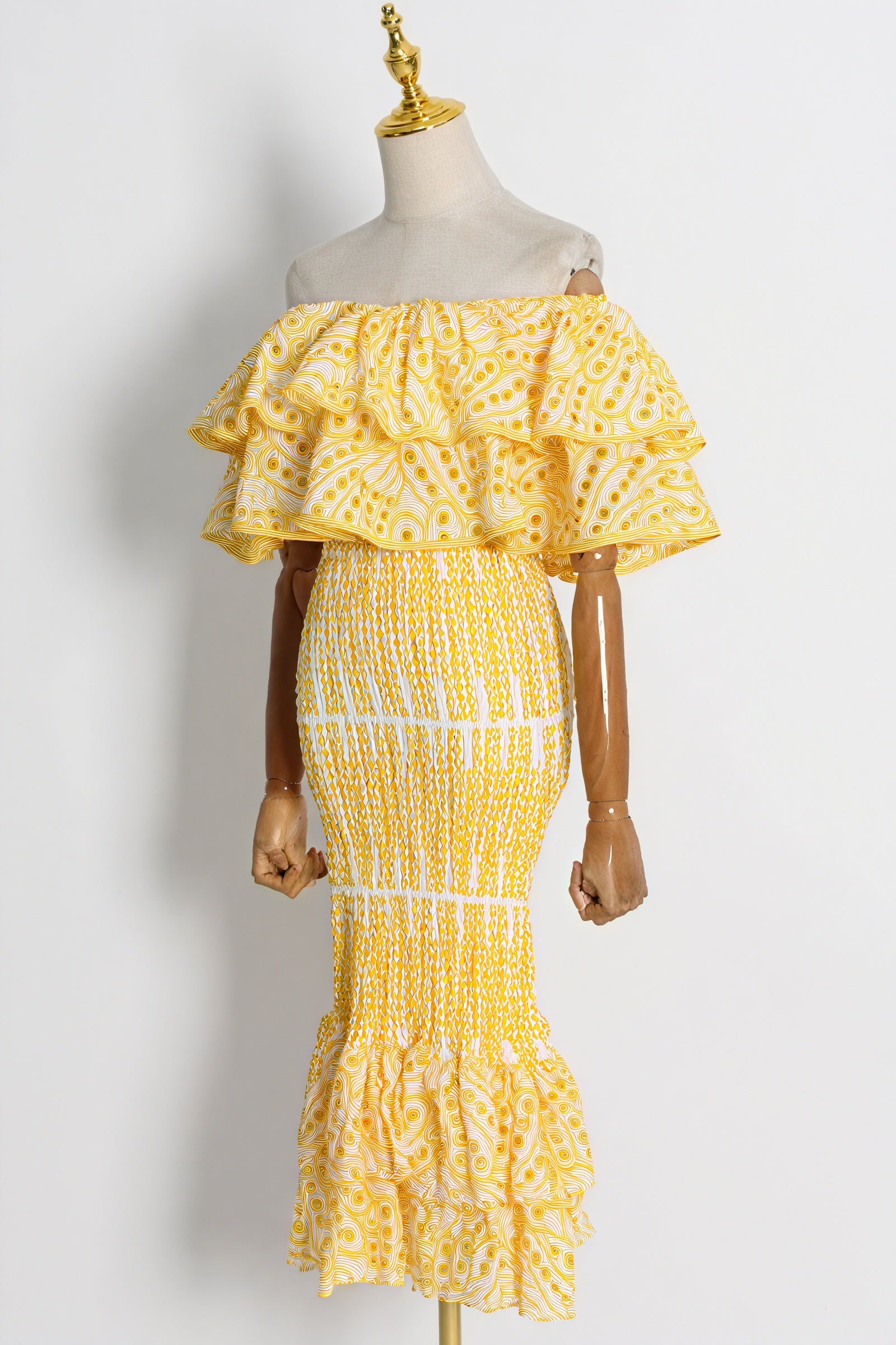 Eleganza Estiva: Top & Gonna con Volant