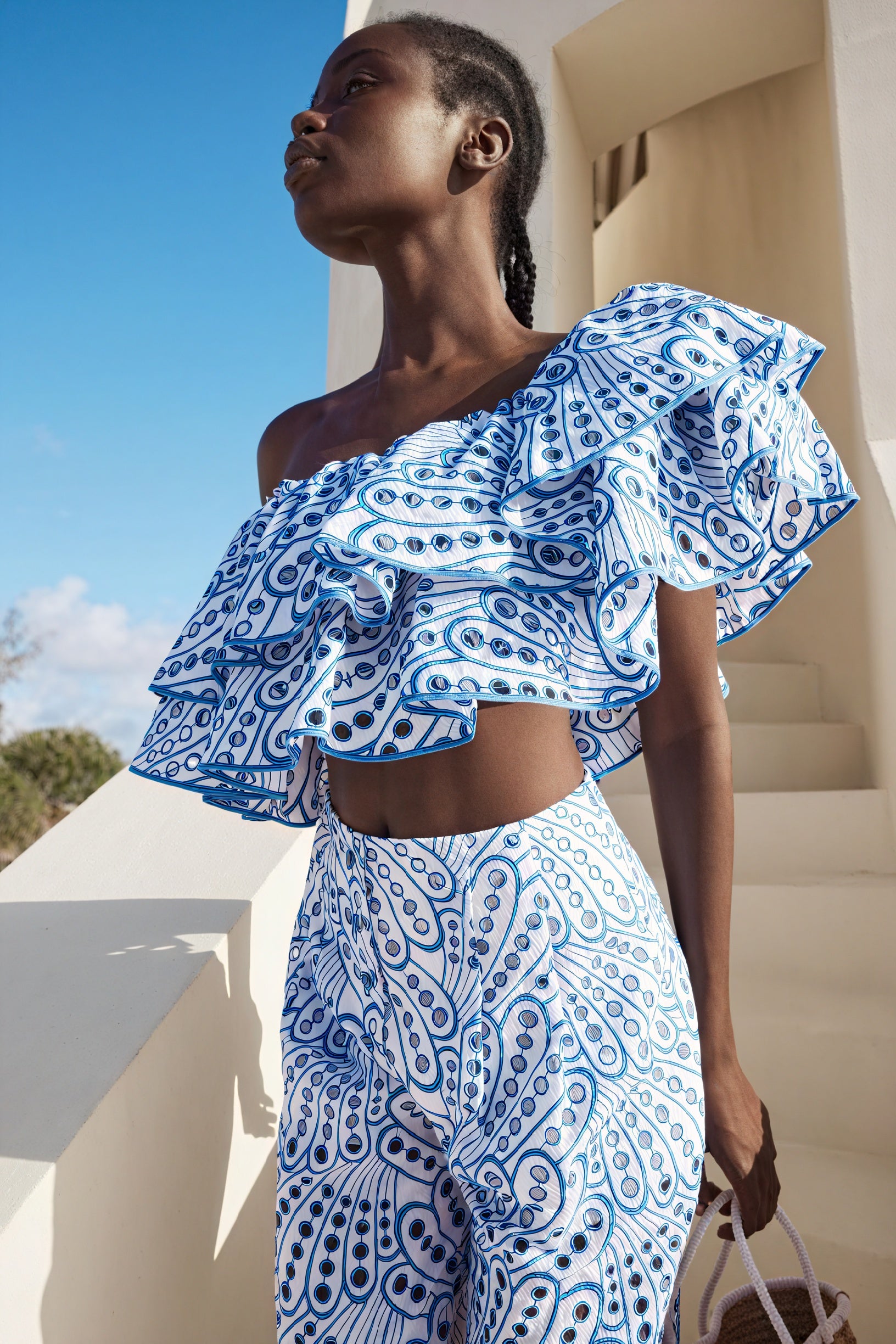 Eleganza Estiva: Top & Gonna con Volant