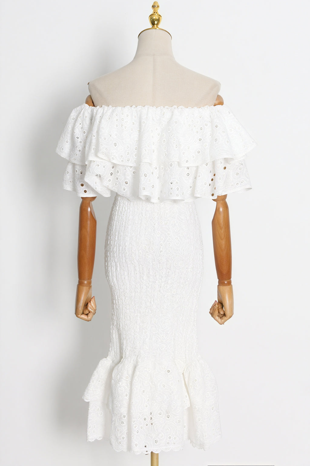 Eleganza Estiva: Top & Gonna con Volant